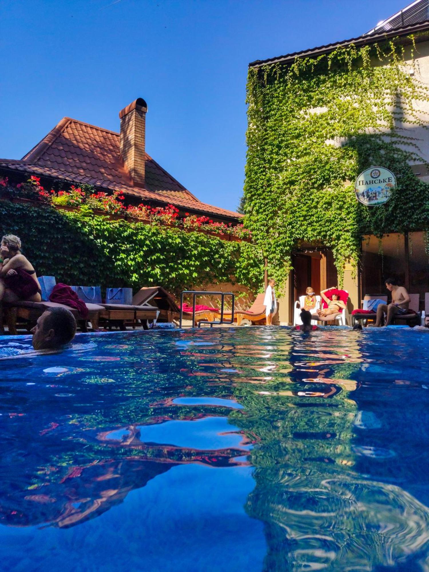 Romantik Spa Hotel Jaremtje Exteriör bild